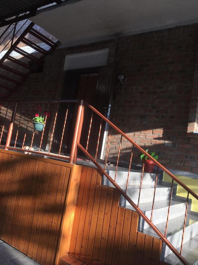 Гостевой Дом Светлана Hotel Leselidze Exterior foto